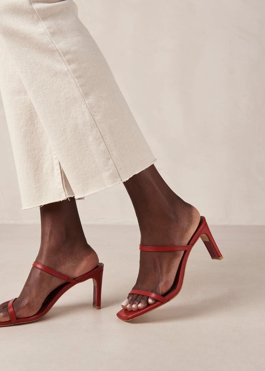 Cannes Dare to Red
