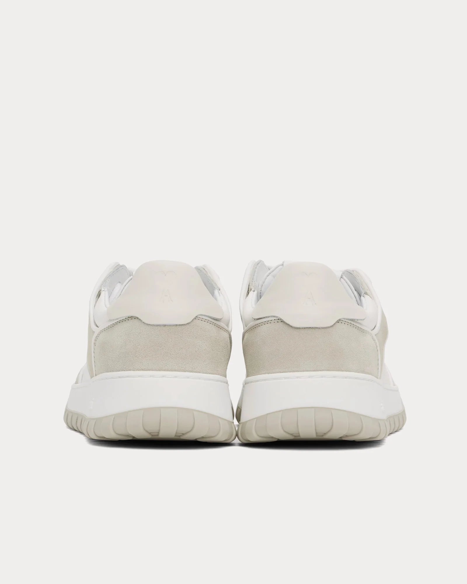 Low Top Walk Sneakers