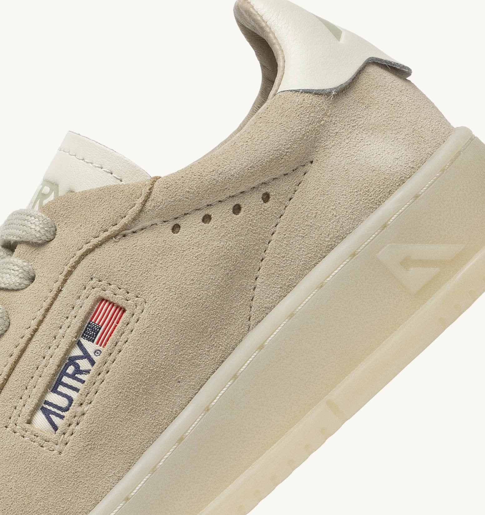 DALLAS LOW SNEAKERS IN MARSHMALLOW AND PAPYRUS SUEDE