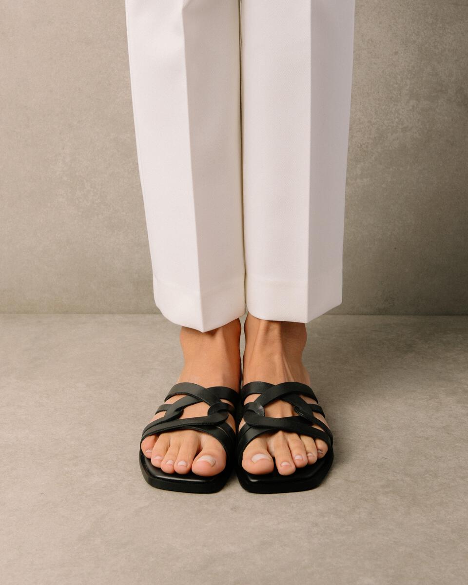 Pad Black
