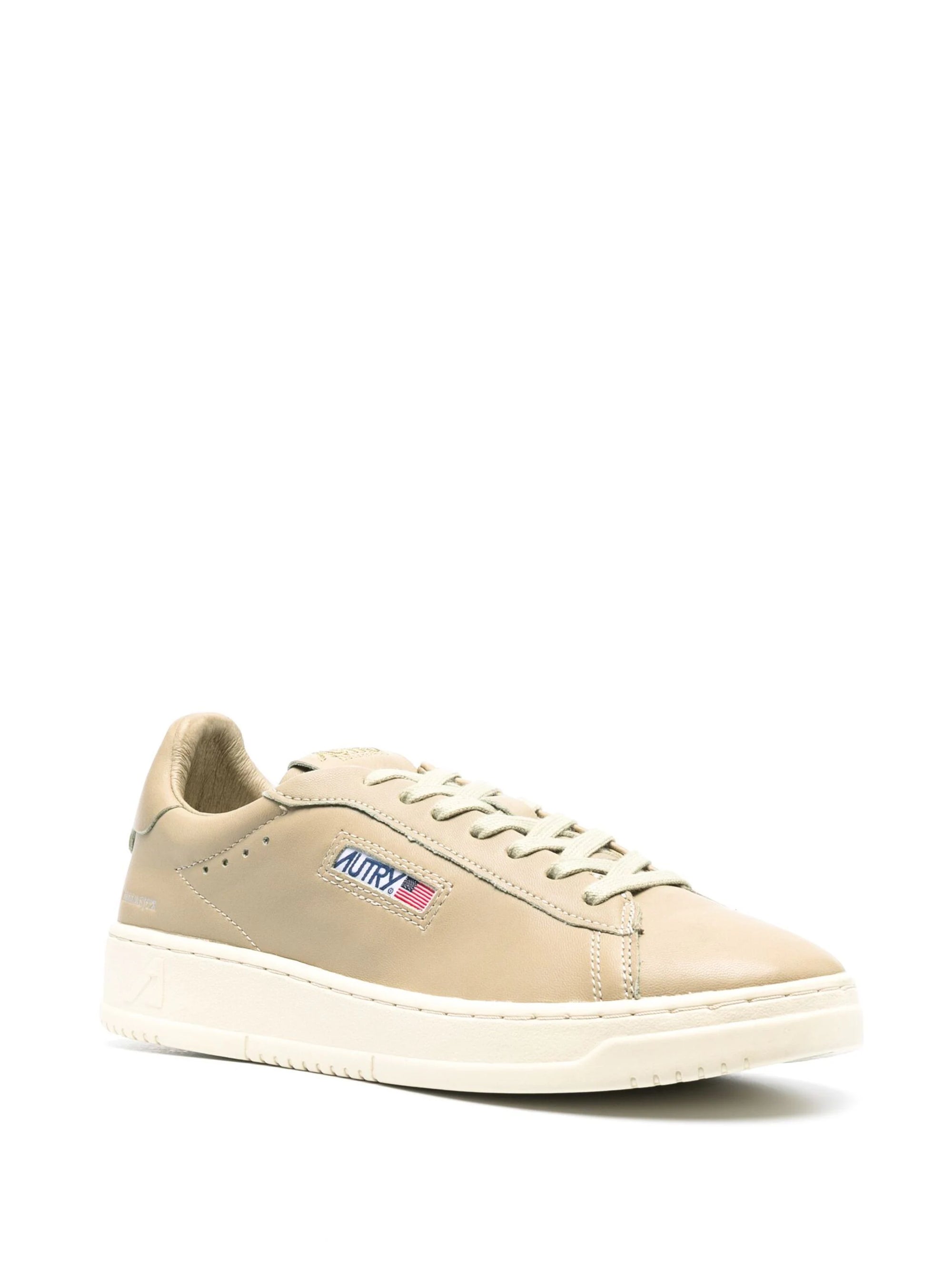 Dallas Low Sneakers in Leahter color Beige