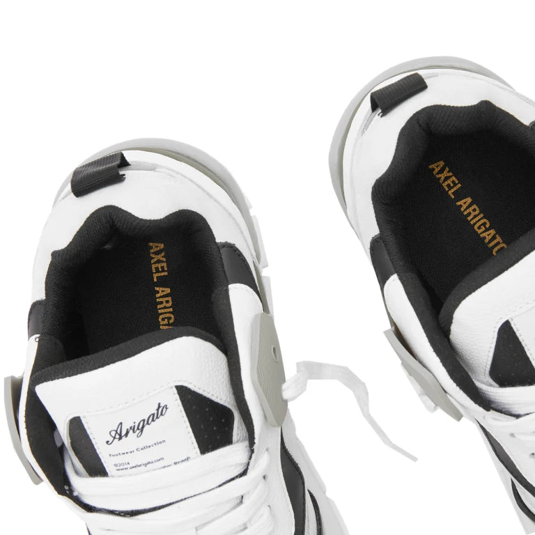 Astro Sneaker