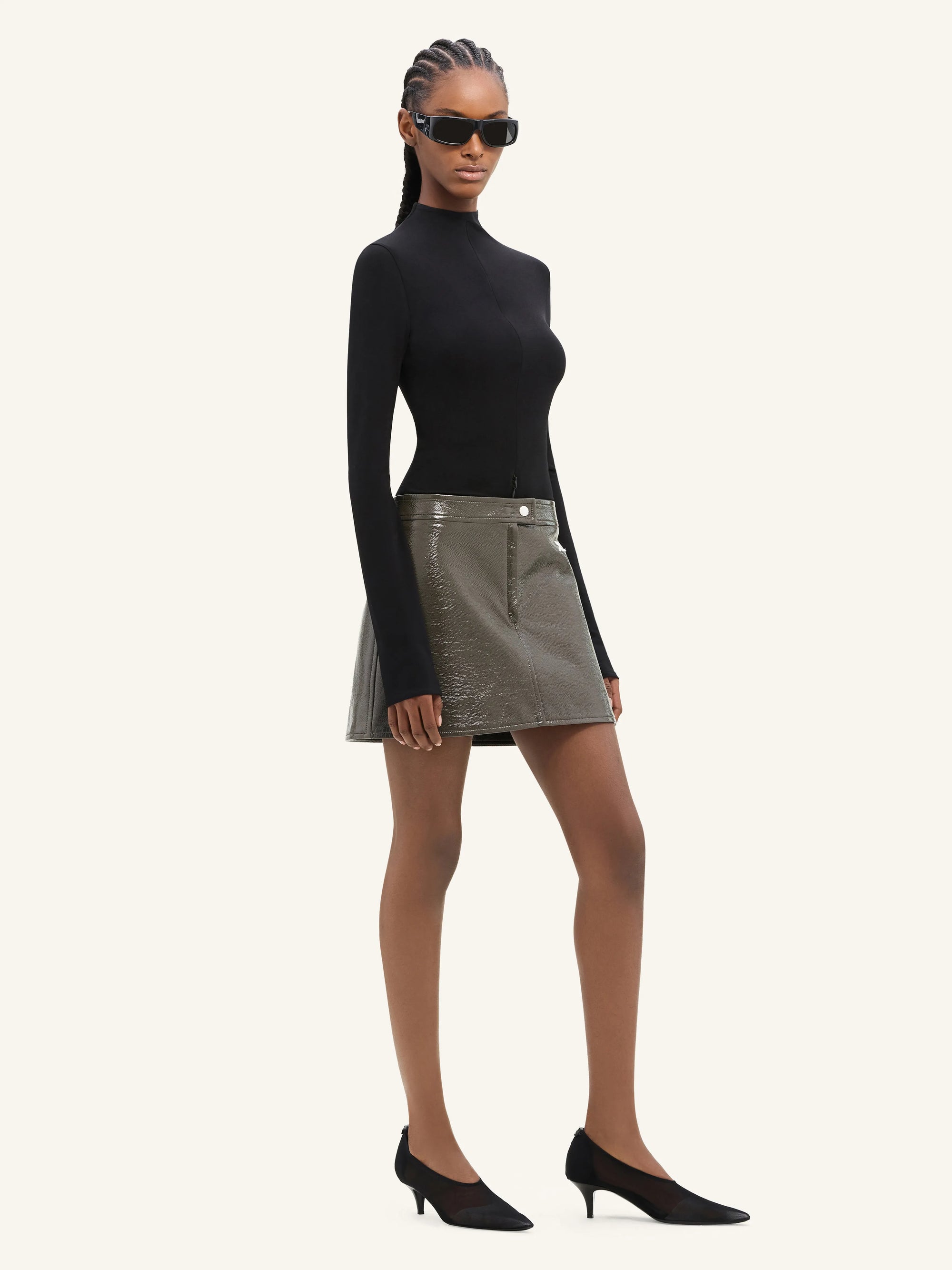 REEDITION VINYL MINI SKIRT