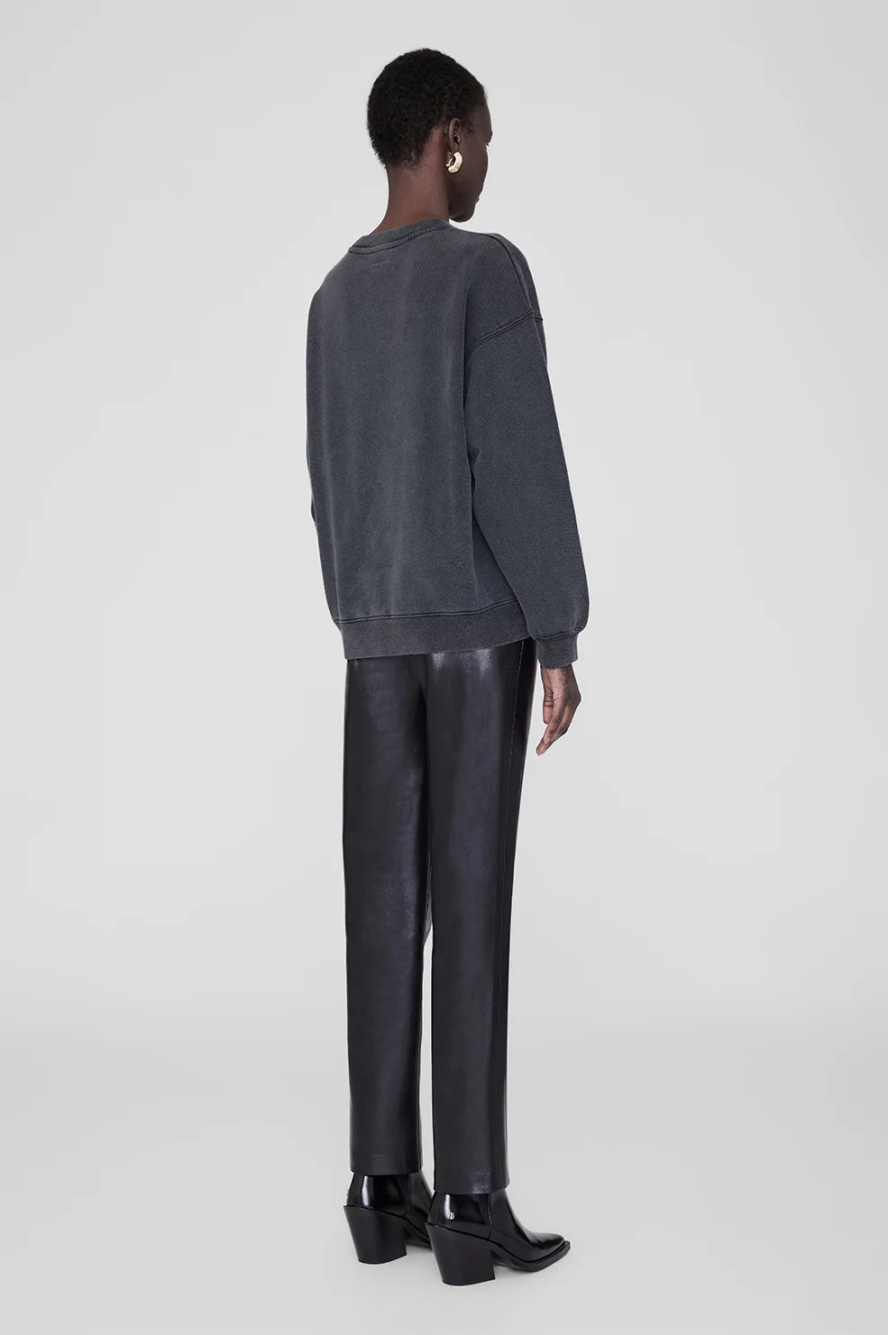 Spencer Sweatshirt Hearts Washed Black