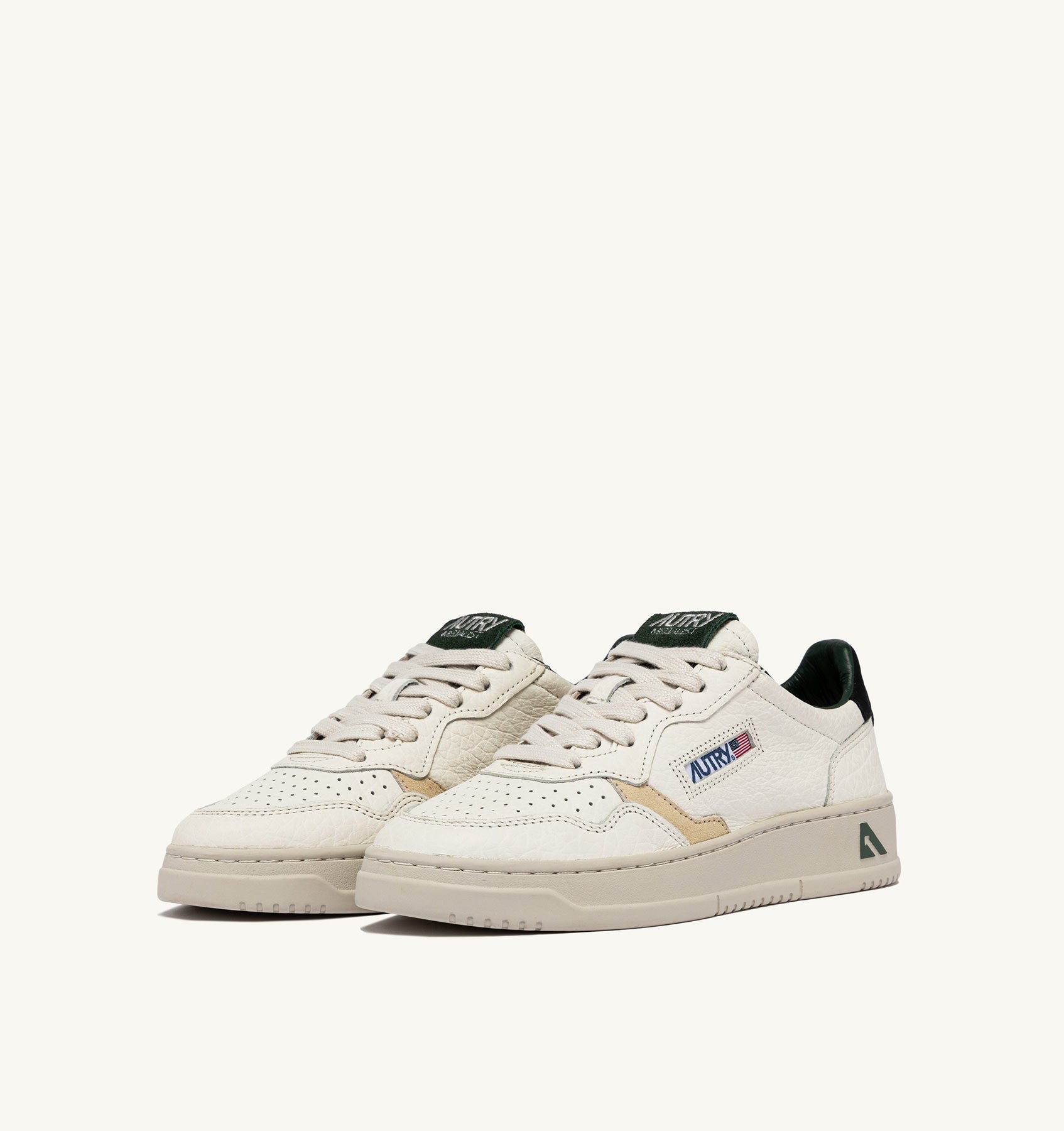 Medalist Low Sneakers In White Textured Leather With Green Black And Beige Details