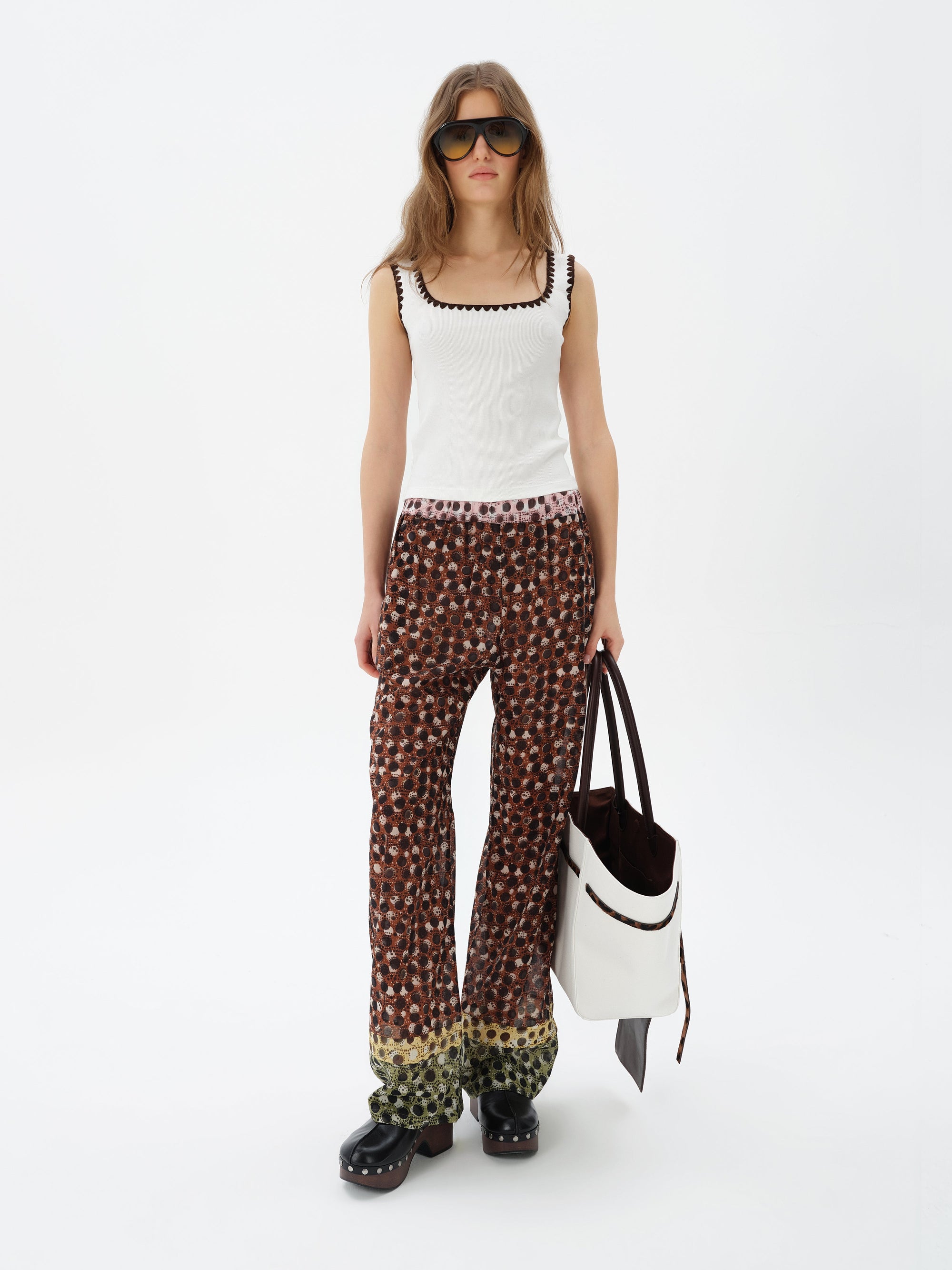 IMENA  Contrast stitch detailed tank top