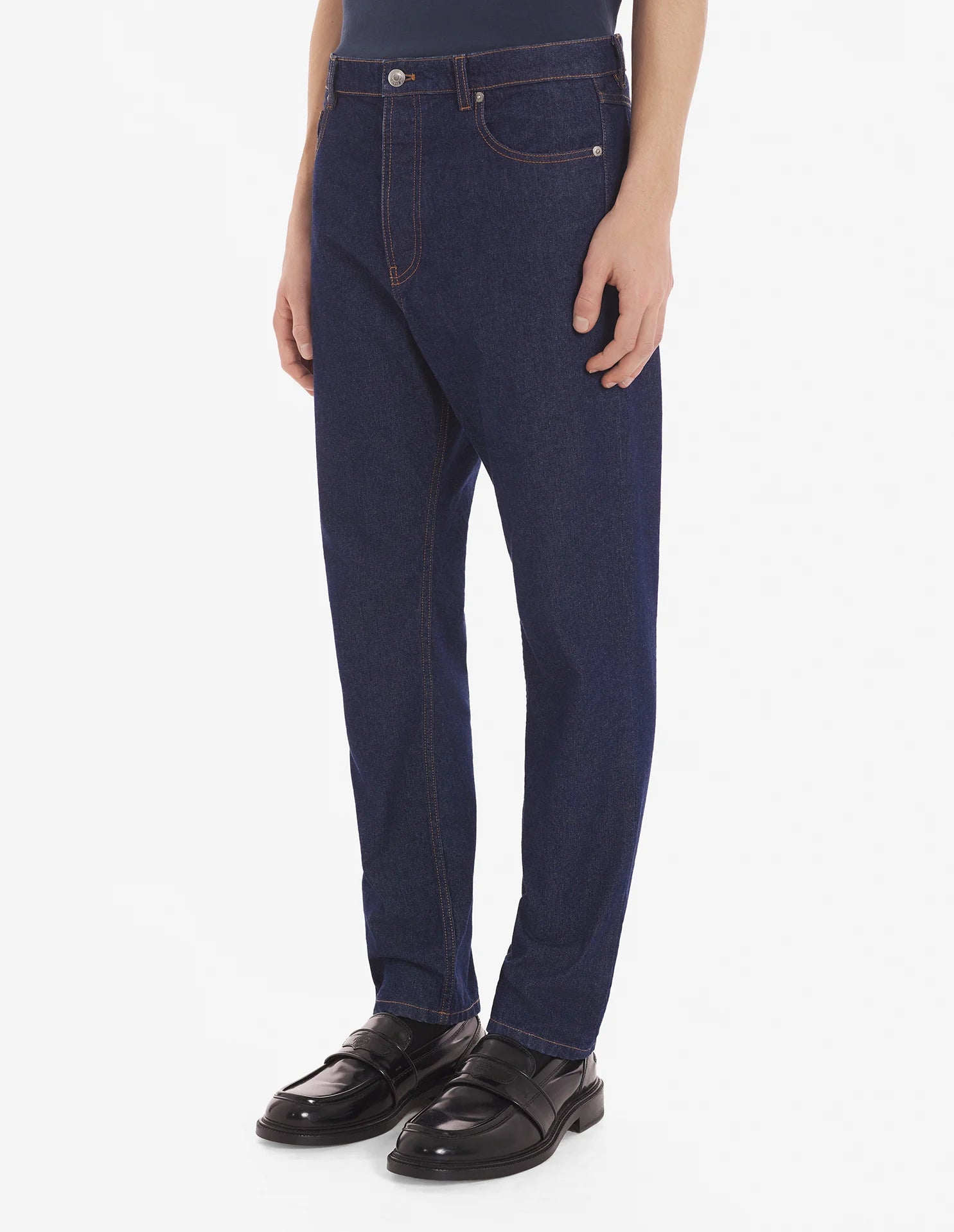 STRAIGHT DENIM JEANS