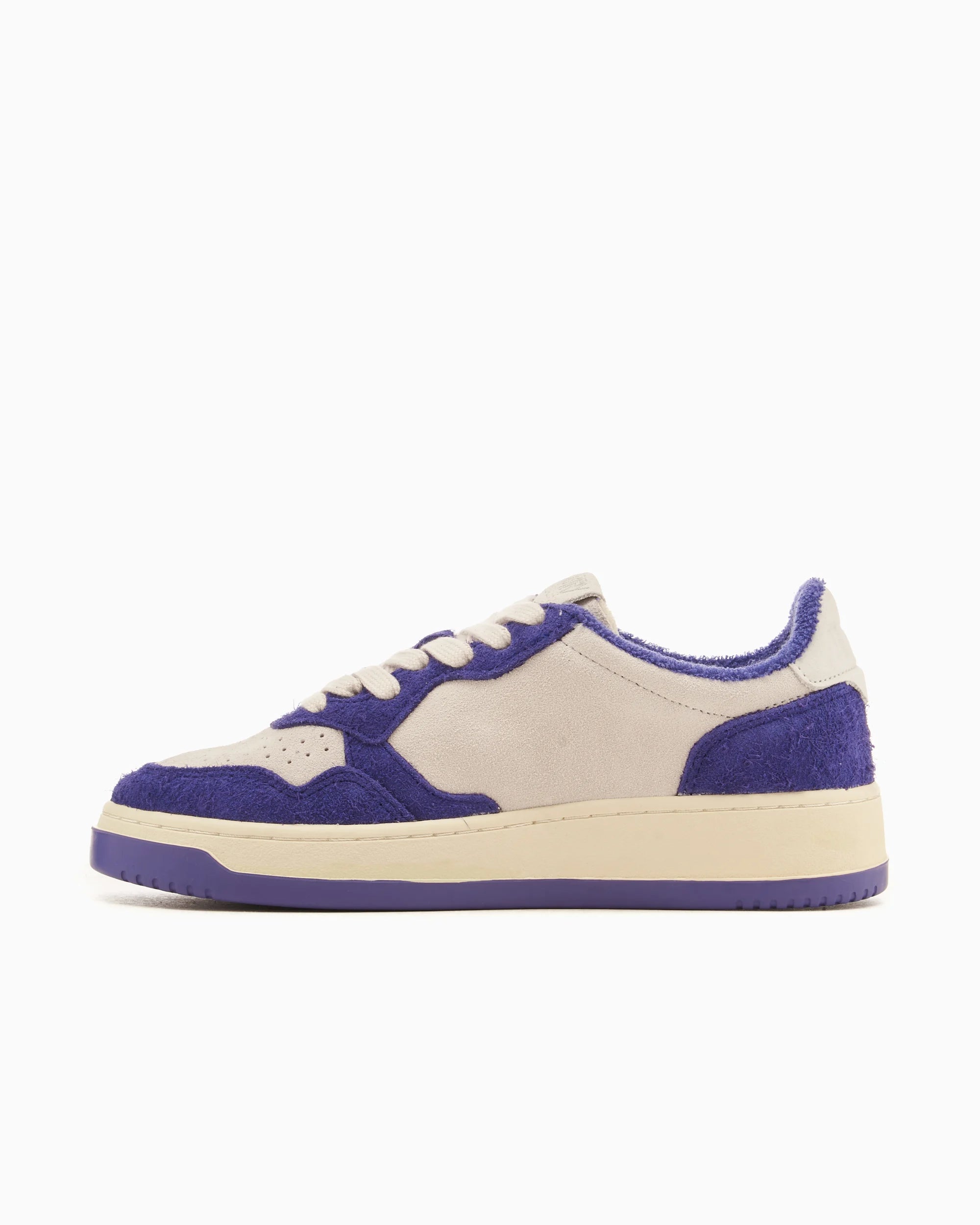 Medalist Low Sneakers in Lily Color Suede